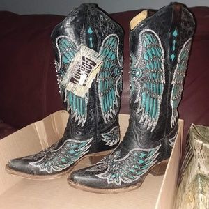 Corral vintage cowboy boots black& turquoise